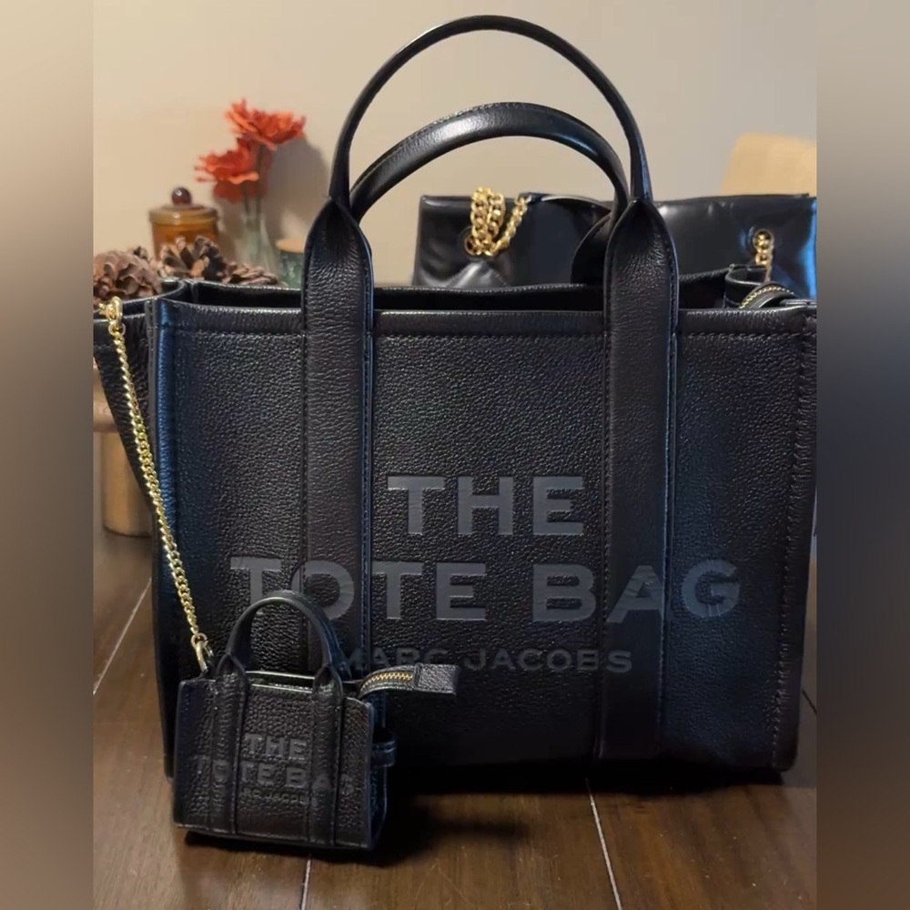 Marc Jacobs Black The Tote Leather Medium with Matching Charm Crossbody RESERVED